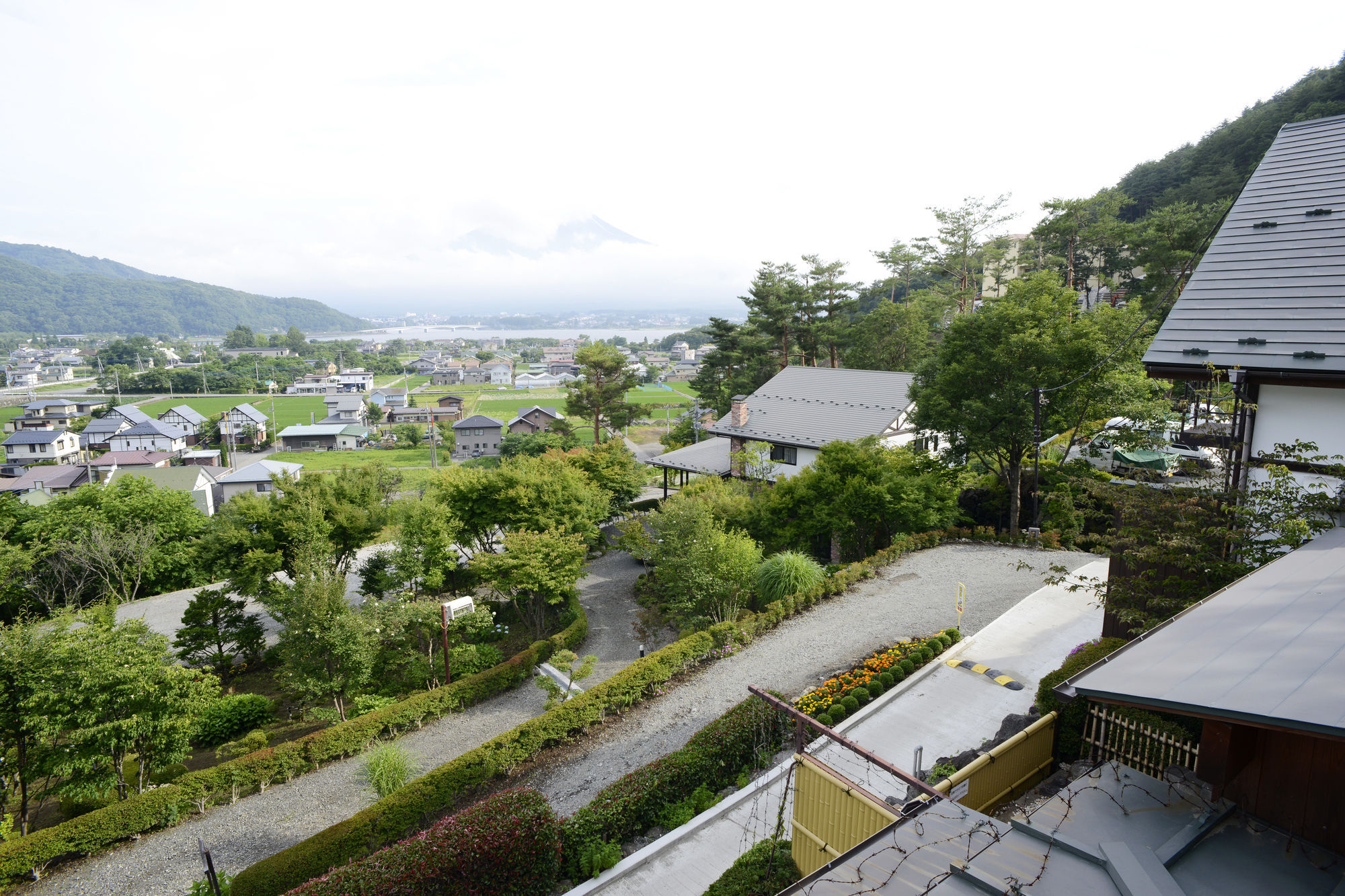 Kawaguchiko Country Cottage Ban Fujikawaguchiko Exterior photo